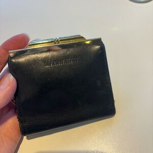 Manhattan Black Leather Mini Wallet - Vintage